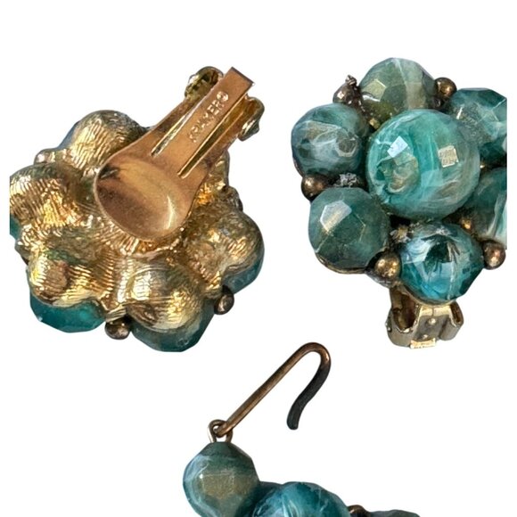 Vintage Kramer Midcentury Blue Beaded Necklace & Clip-On Earrings Set - Picture 4 of 5